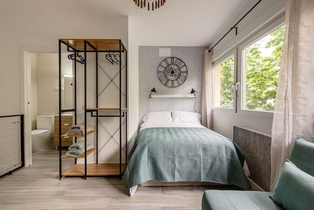 Cozy Duplex Apartment In Barrio De Salamanca - Heredia Madrid Bagian luar foto