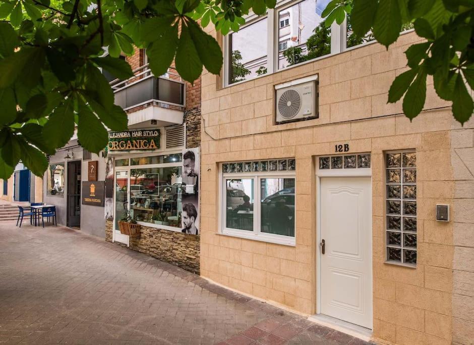 Cozy Duplex Apartment In Barrio De Salamanca - Heredia Madrid Bagian luar foto