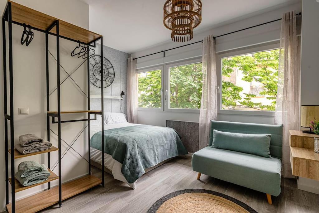 Cozy Duplex Apartment In Barrio De Salamanca - Heredia Madrid Bagian luar foto